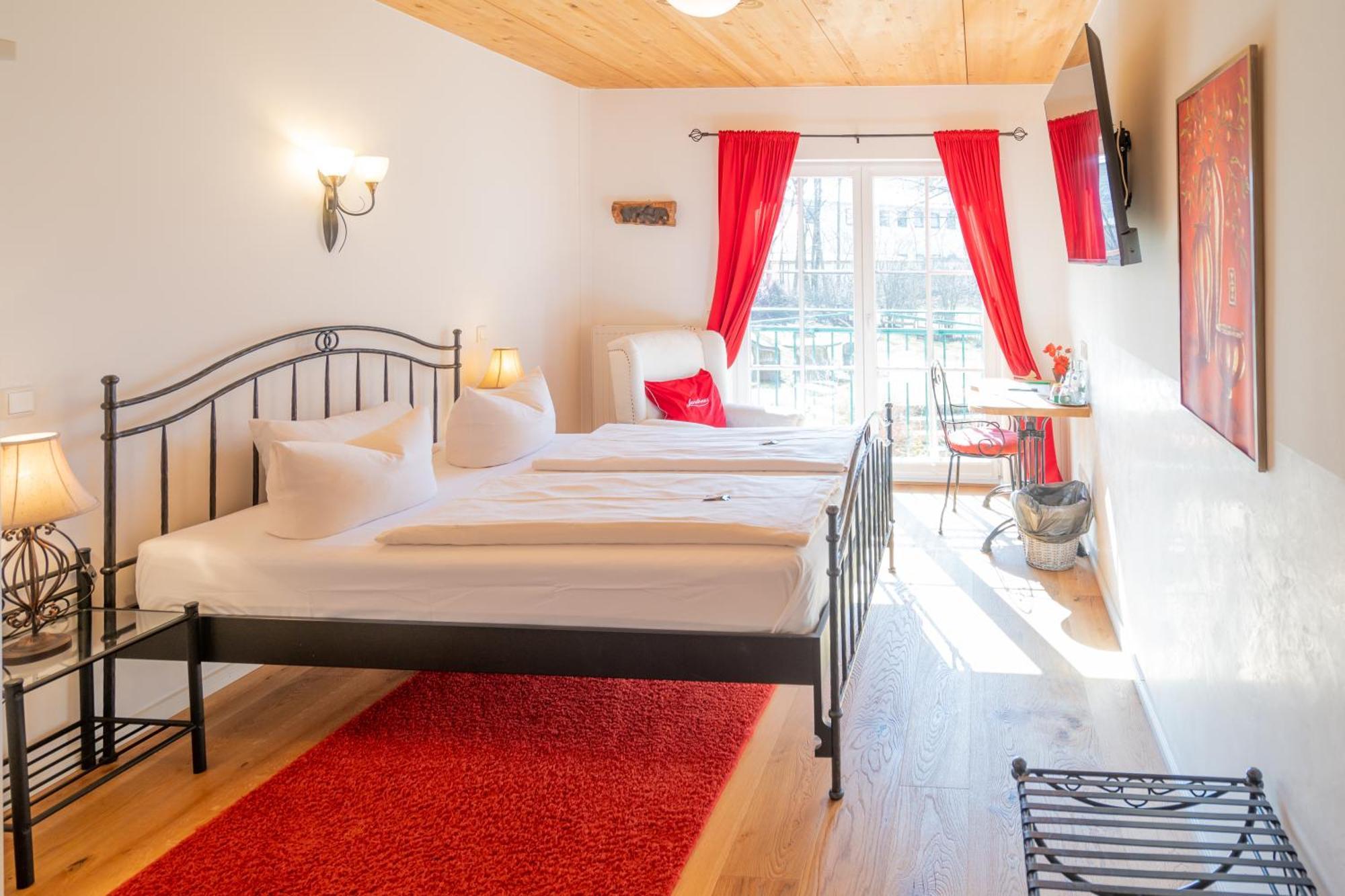 Landhaus Hotel Wolfratshausen Exteriér fotografie