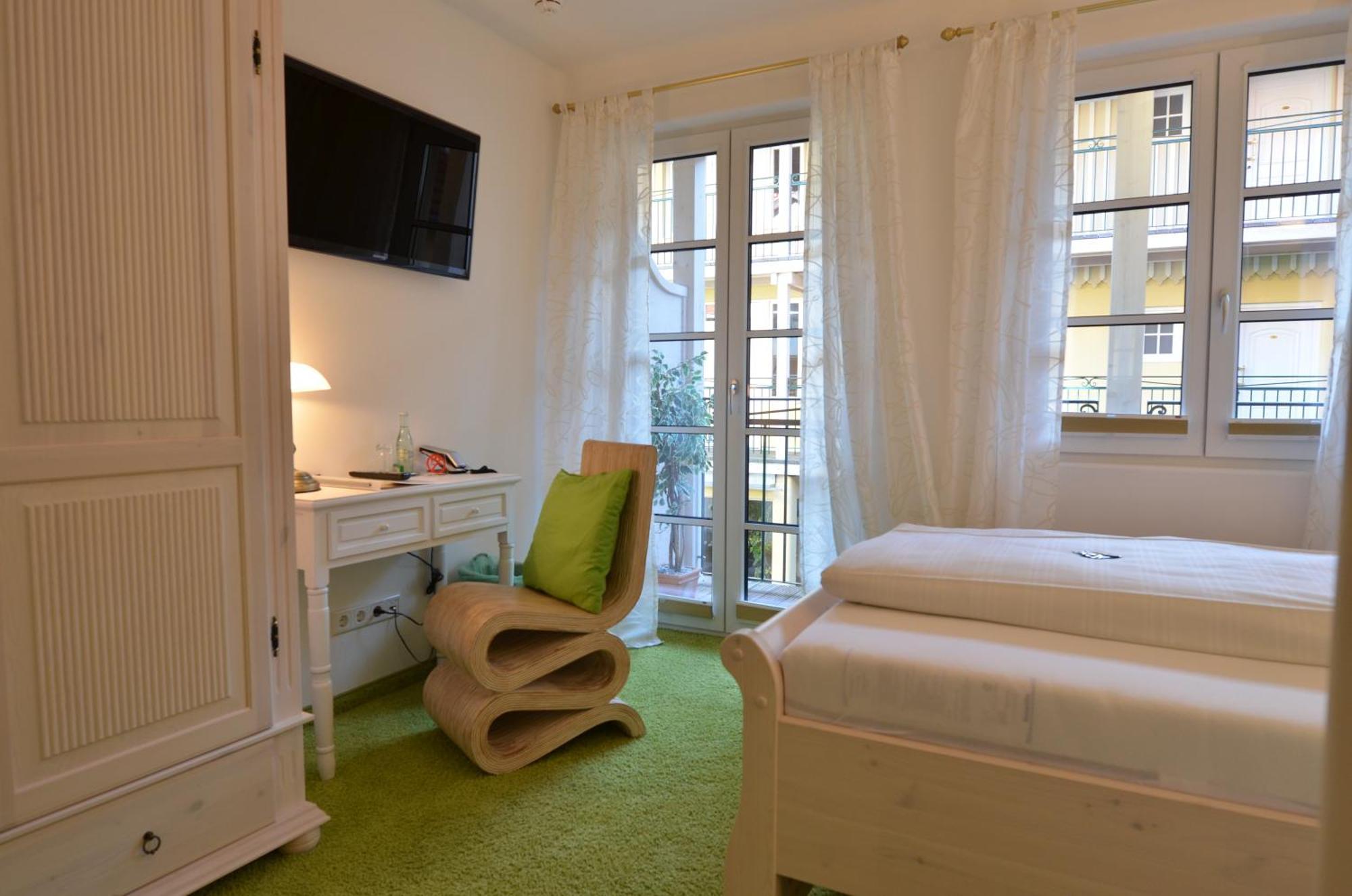 Landhaus Hotel Wolfratshausen Exteriér fotografie